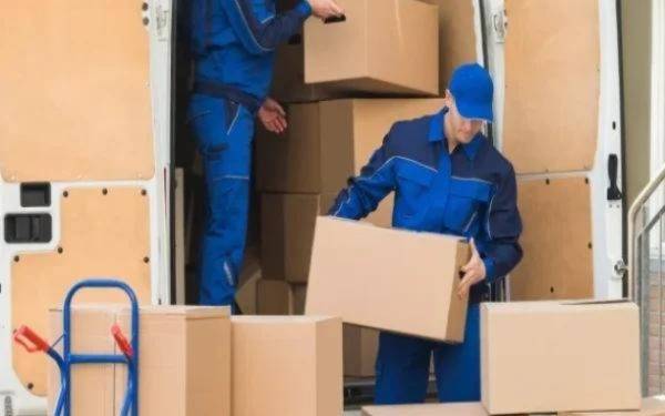 Perfects movers and packers